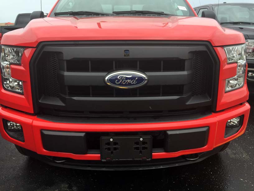 Front Grille Camera System for Universal Display, Fits 2015+ F150