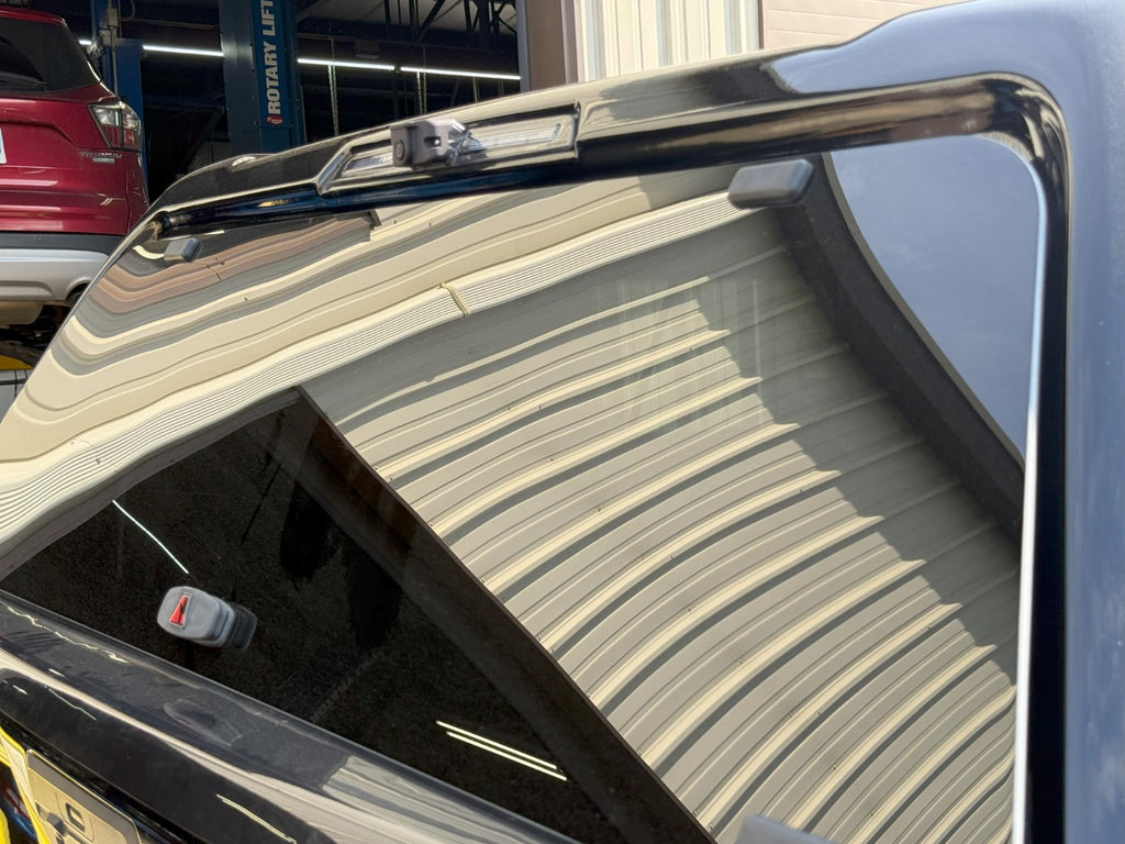 COMING SOON! Factory digital mirror camera relocation kit for 2021-25 RAM HD, LEER Topper-Camera built in